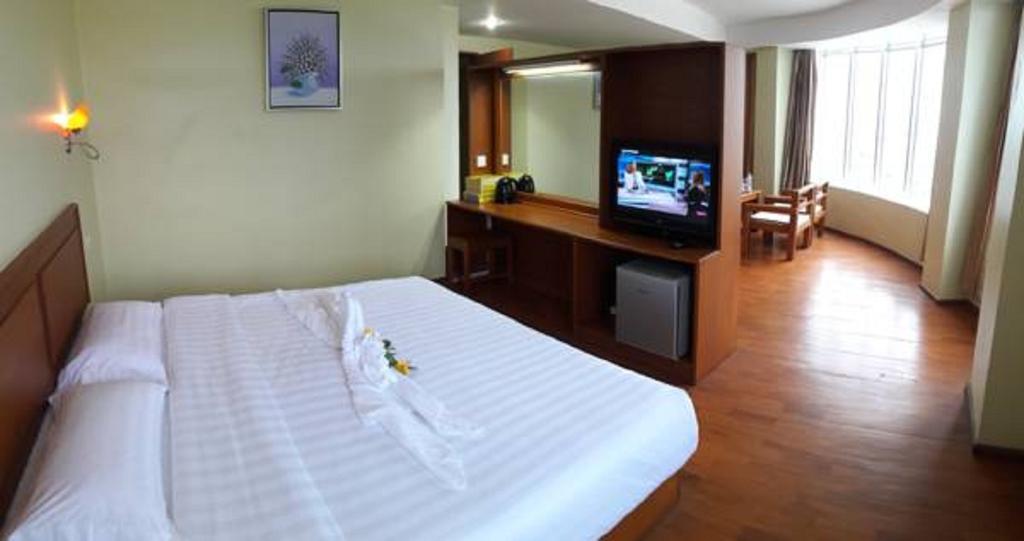 Shwe Phyu Hotel Mandalay Eksteriør billede